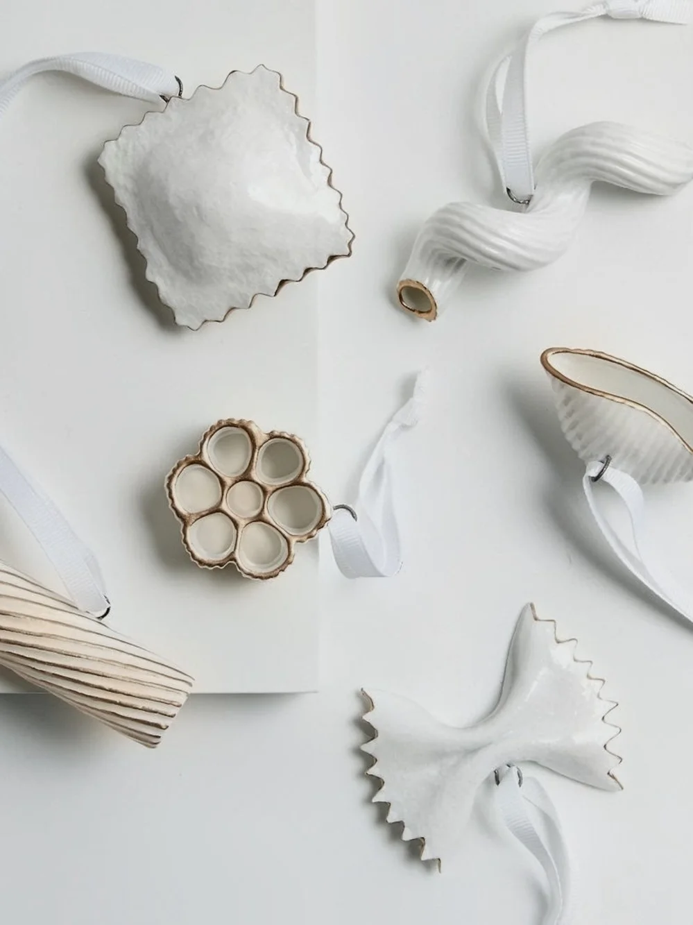 Crate & Barrel White/Gold Ceramic Striped Hanging Christmas Ornaments Set of 6